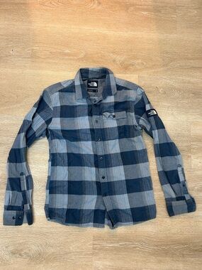 The North Face Shirt Men's sz Small Blue Plaid Button Down Outdoors